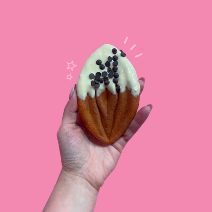 ciucina, cioccolato bianco e scaglie di cioccolato