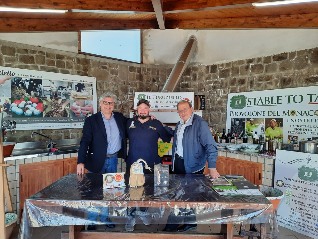 Consorzio-provolone-del-monaco