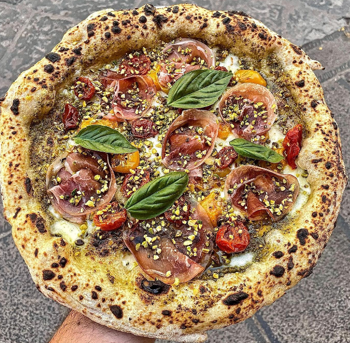 La-Saporita-pulcinella