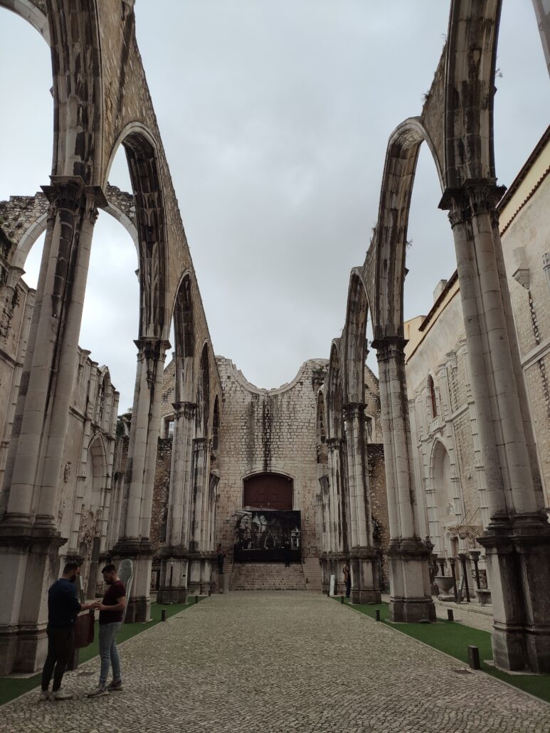 lisbona-convento-do-carmo