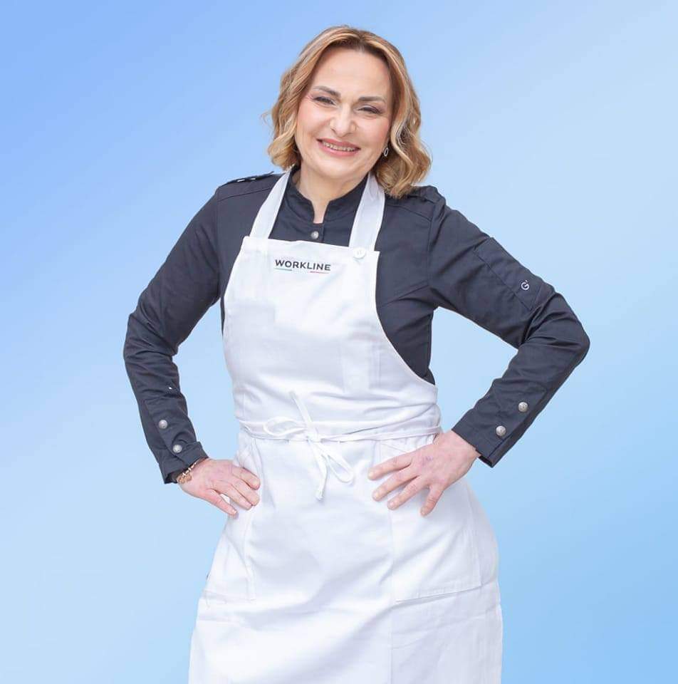 La produzione dei panettoni di Helga Liberto comincia con lo studio approfondito della chimica.