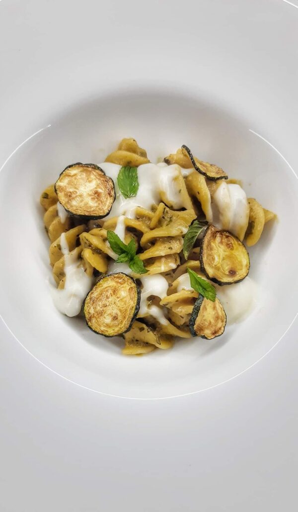 I cavalli di battaglia di Domenico Vitagliano sono i primi piatti.