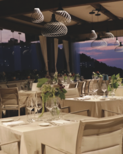 Il 4 agosto il Grand Hotel Due Golfi celebra i 50 anni dello scialatiello con sei chef campani, tra tradizione, gusto e beneficenza.